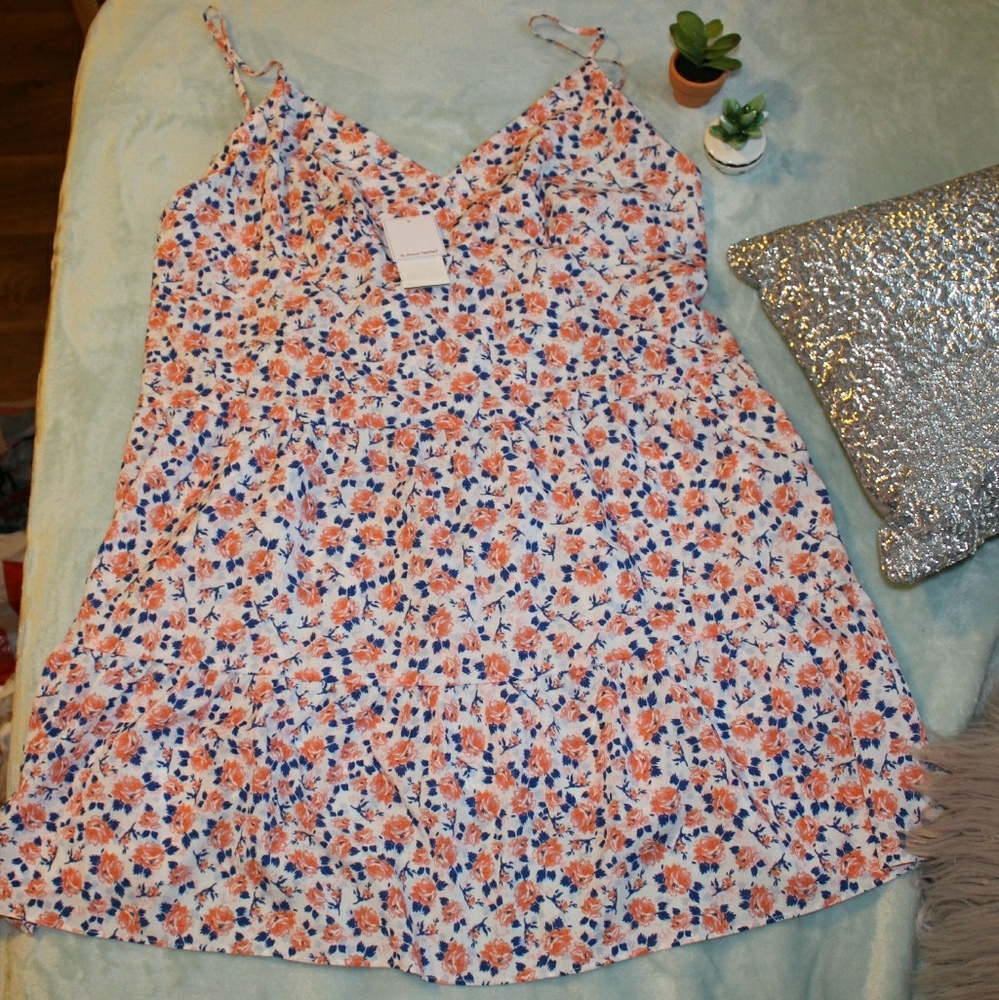 NWT Floral Tank Top